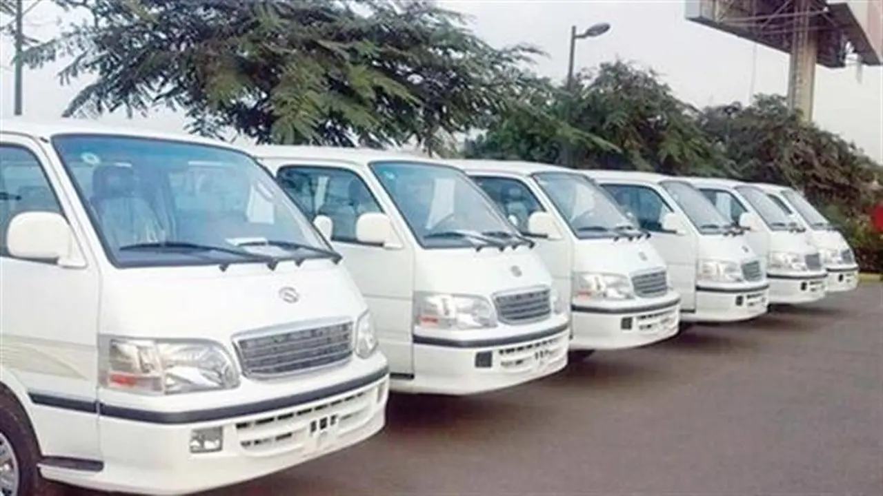 بدء باب التقديم لترخيص 115 سيارة أجرة للعمل بضواحي جنوب الجيزة.. الشروط والمواعيد